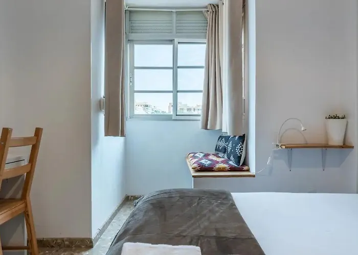 Cozy For 4 Guests Appartement Málaga